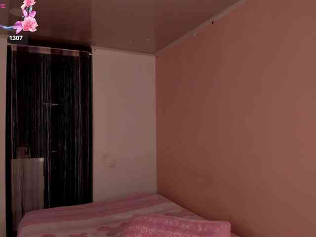 JuliietaMars webcam