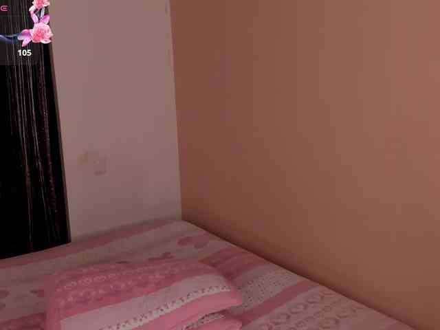 JuliietaMars webcam
