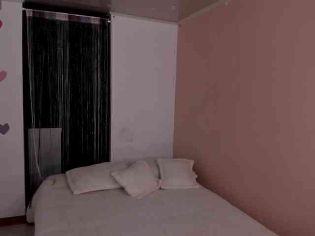 JuliietaMars webcam