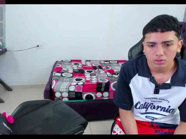 amateur webcam Alex-kei