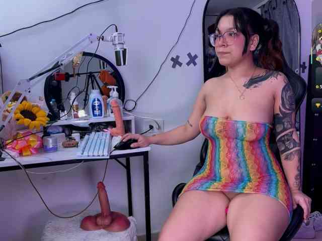 prettyKonny webcam