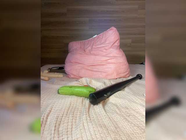 ALISAMAKS from BongaCams