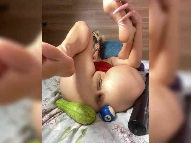 ALISAMAKS's webcam live show