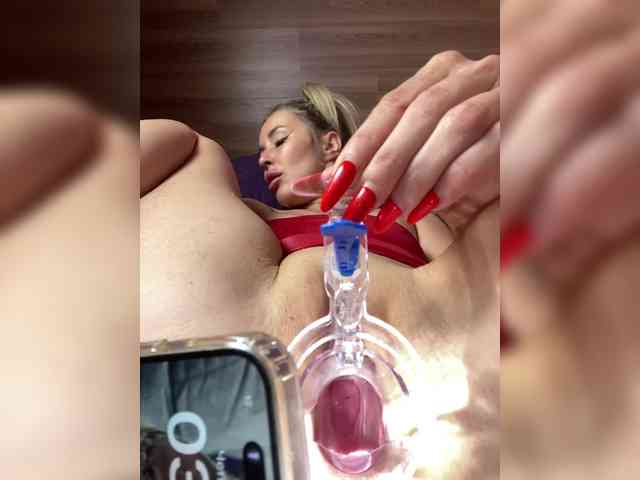 live cam ALISAMAKS