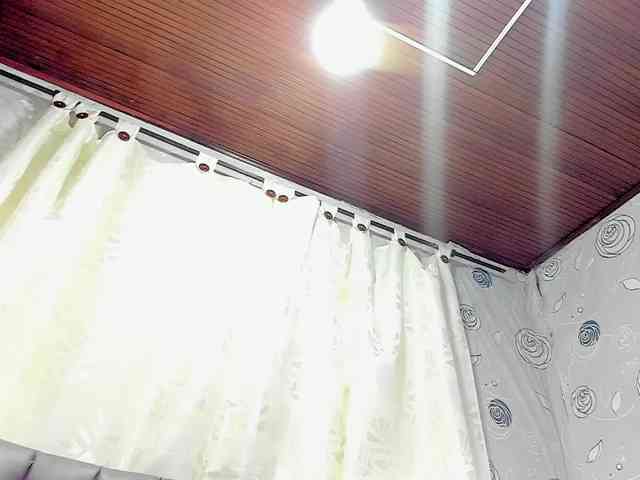 lunaeva23 webcam