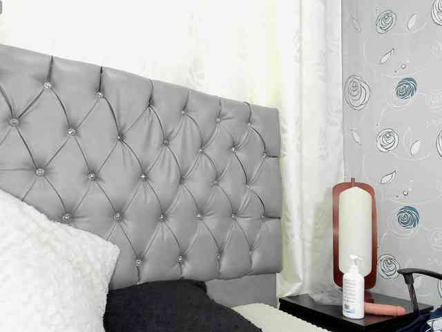 lunaeva23 webcam