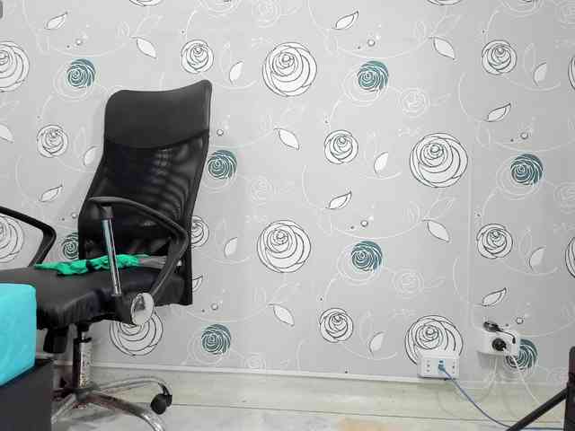 lunaeva23 webcam