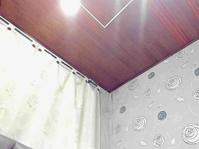 lunaeva23 webcam