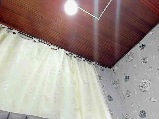 lunaeva23 webcam