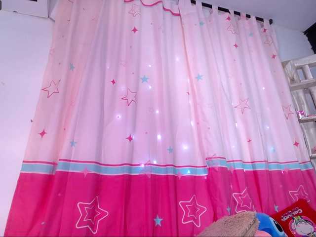 Keysla-sam's BongaCams show and profile