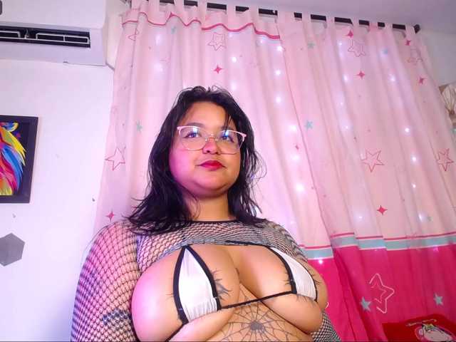 Keysla-sam's BongaCams show and profile