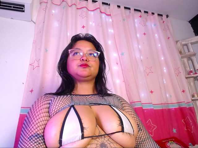 Keysla-sam's BongaCams show and profile