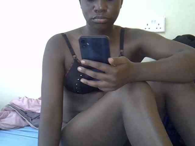 Hotebony01 webcam