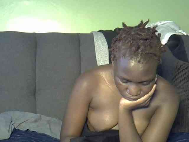 Hotebony01 Live Webcam on BongaCams