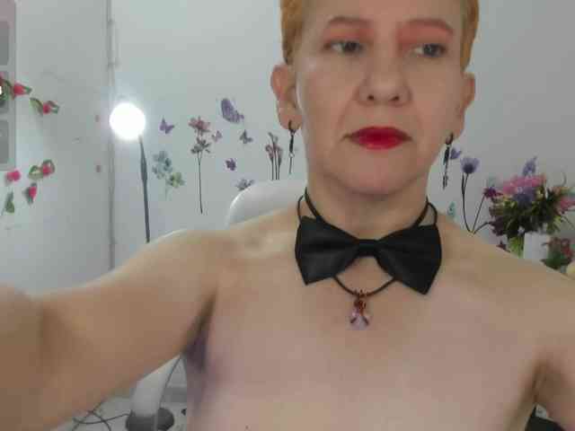 sharon-mom webcam