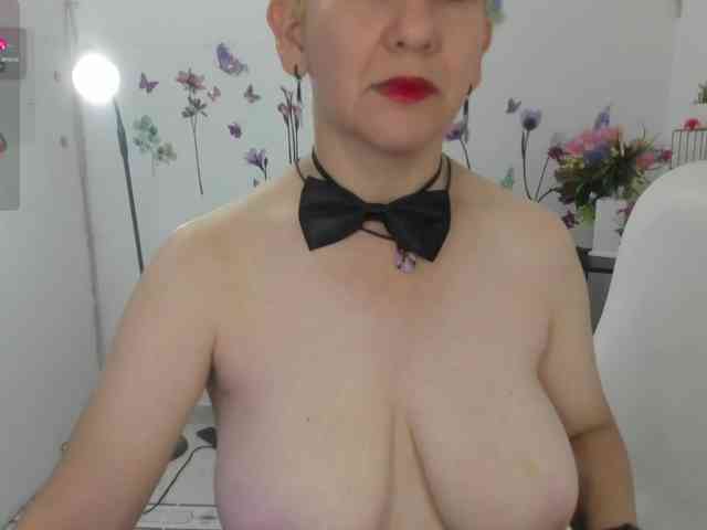 sharon-mom webcam
