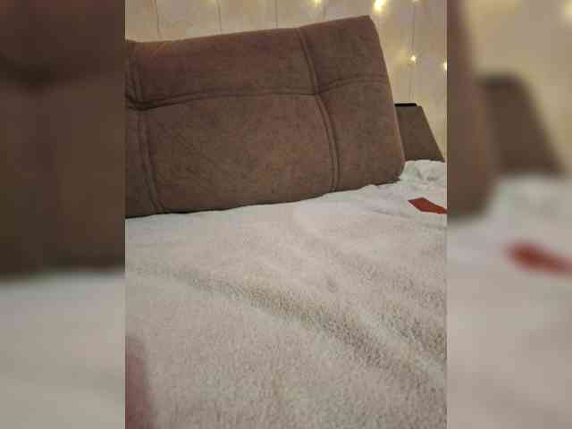 -Alena-a webcam