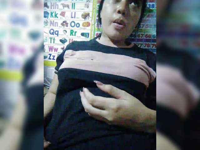 hornylittleprincess69