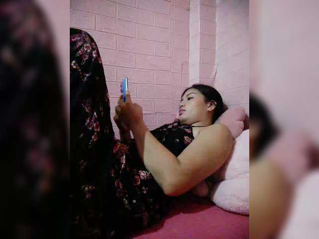 XXhornywetprincess99XX's BongaCams show and profile