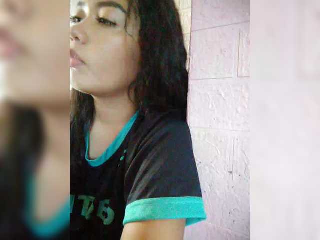 XXhornywetprincess99XX's BongaCams show and profile