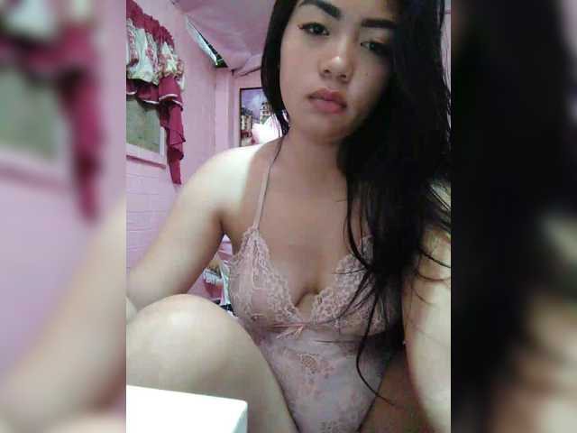  XXhornywetprincess99XX chat room