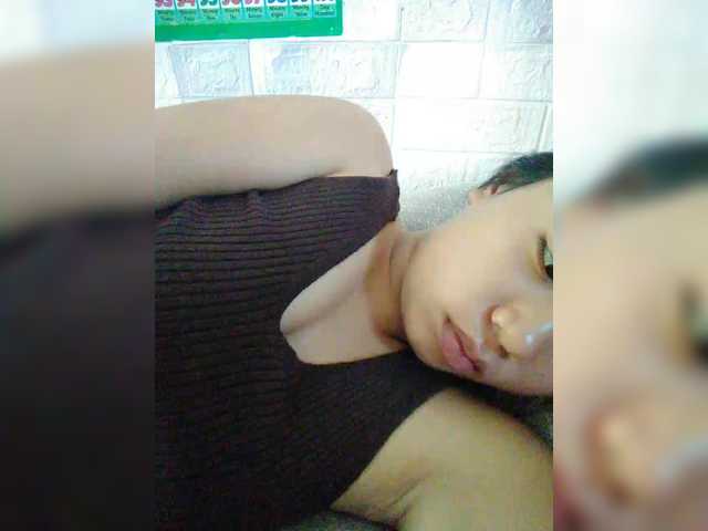 XXhornywetprincess99XX's BongaCams show and profile