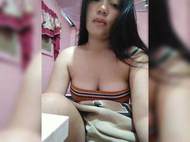 hornylittleprincess69