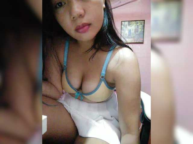 XXhornywetprincess99XX's BongaCams show and profile