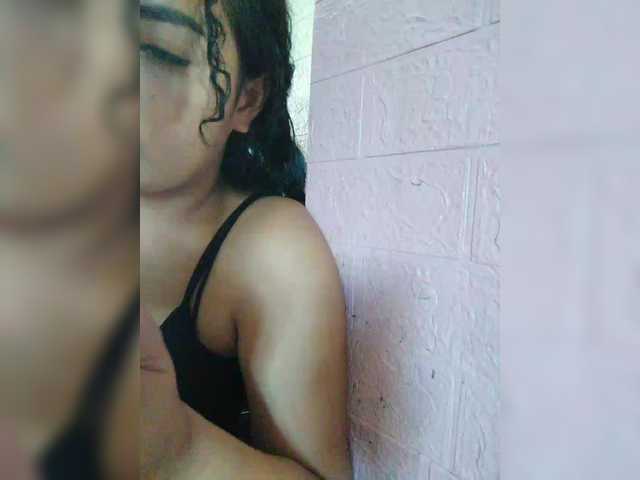 hornylittleprincess69