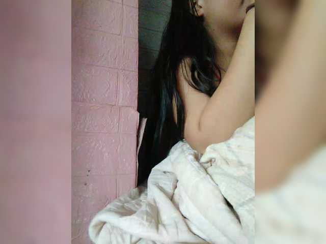 XXhornywetprincess99XX's BongaCams show and profile