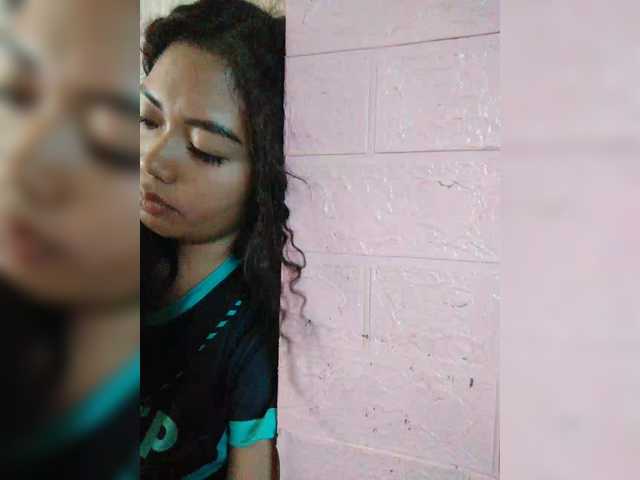 XXhornywetprincess99XX's BongaCams show and profile