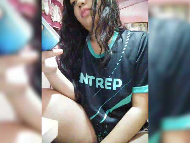 XXhornywetprincess99XX's BongaCams show and profile