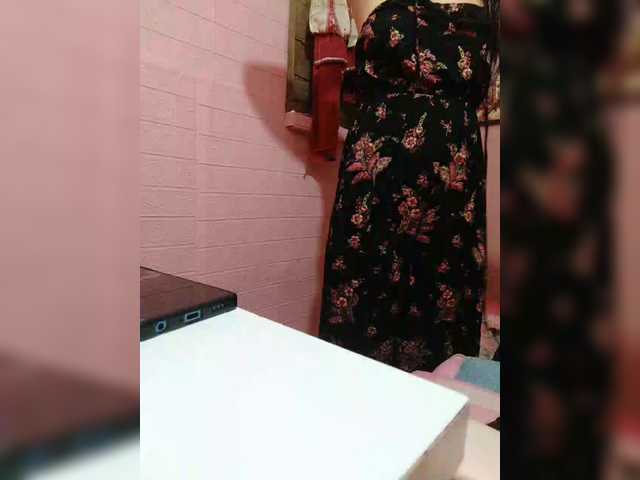 XXhornywetprincess99XX's BongaCams show and profile