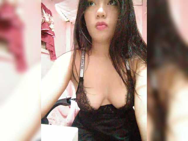 XXhornywetprincess99XX's BongaCams show and profile