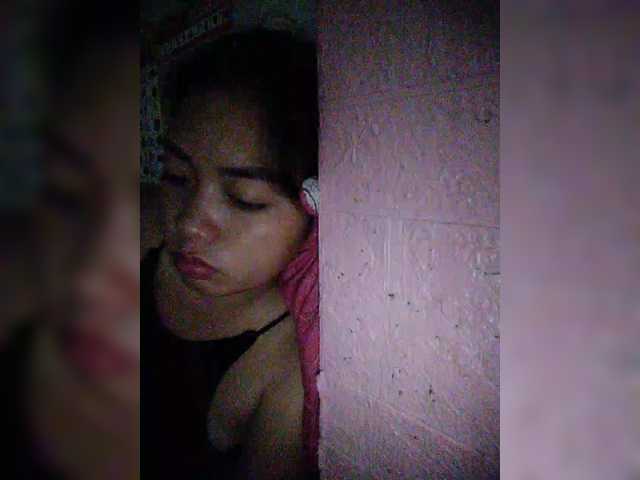 XXhornywetprincess99XX's BongaCams show and profile