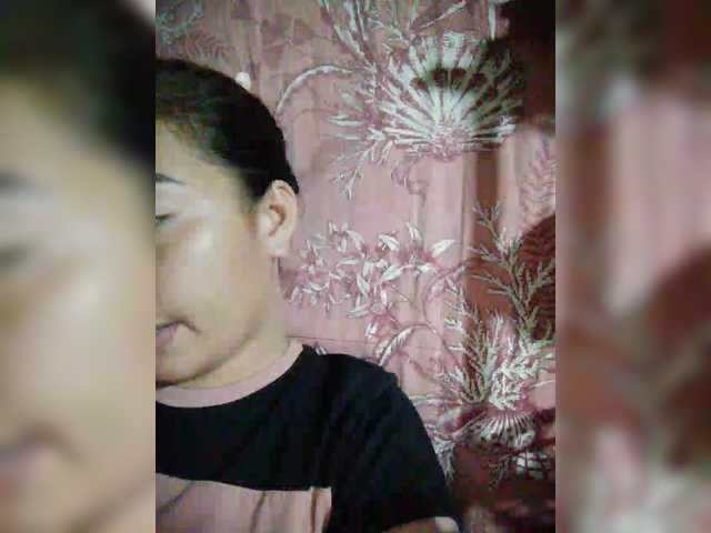 XXhornywetprincess99XX's BongaCams show and profile