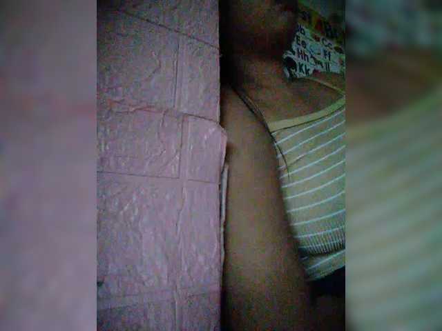 hornylittleprincess69