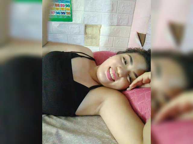 hornylittleprincess69