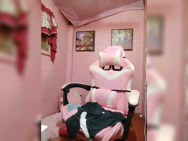 XXhornywetprincess99XX's BongaCams show and profile