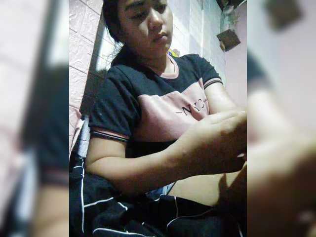 XXhornywetprincess99XX's BongaCams show and profile