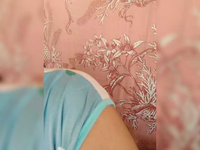 XXhornywetprincess99XX's BongaCams show and profile