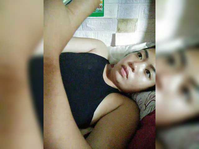 XXhornywetprincess99XX's BongaCams show and profile