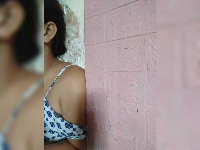 XXhornywetprincess99XX's BongaCams show and profile