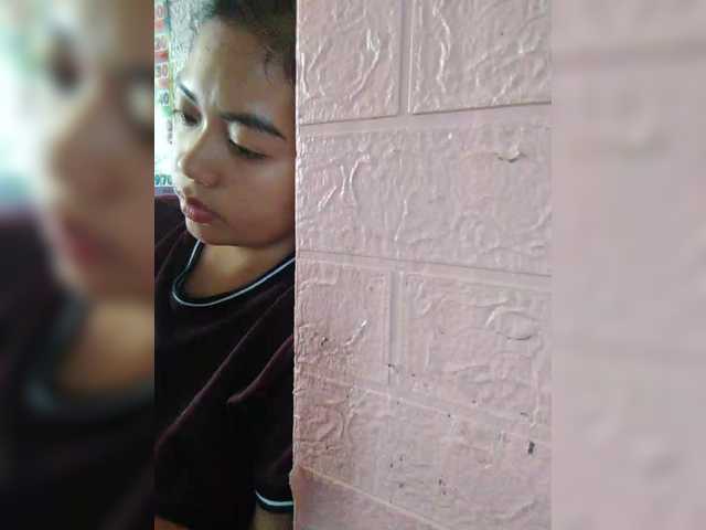 XXhornywetprincess99XX live cam