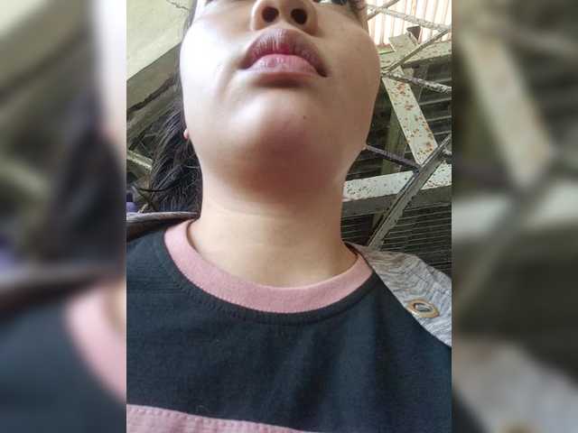 XXhornywetprincess99XX's BongaCams show and profile