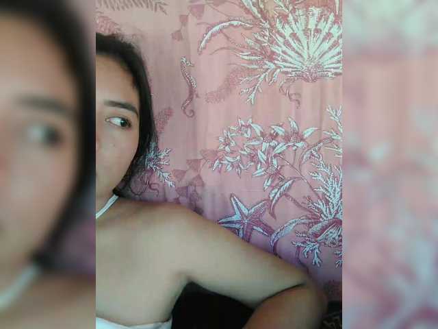 XXhornywetprincess99XX's BongaCams show and profile