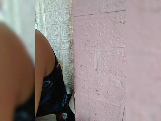 XXhornywetprincess99XX's BongaCams show and profile