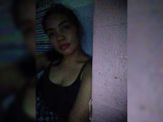 hornylittleprincess69