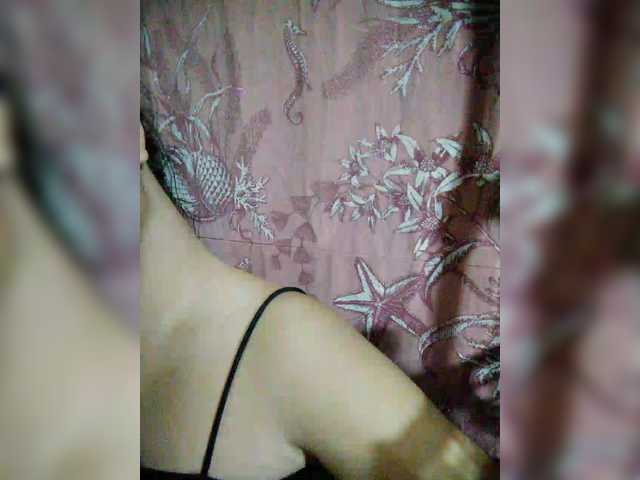 XXhornywetprincess99XX's BongaCams show and profile