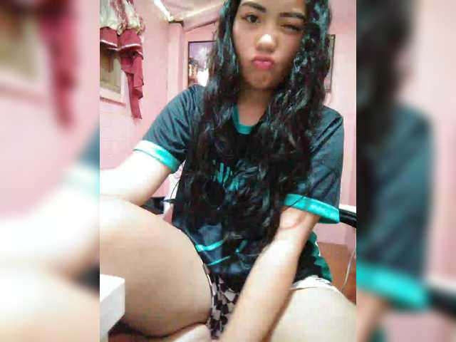 XXhornywetprincess99XX's BongaCams show and profile